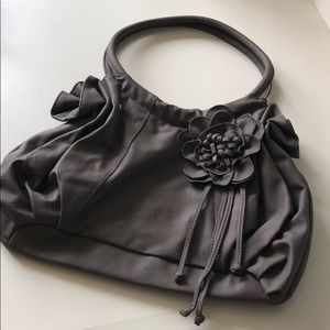 NWOT Grey Purse with Flower